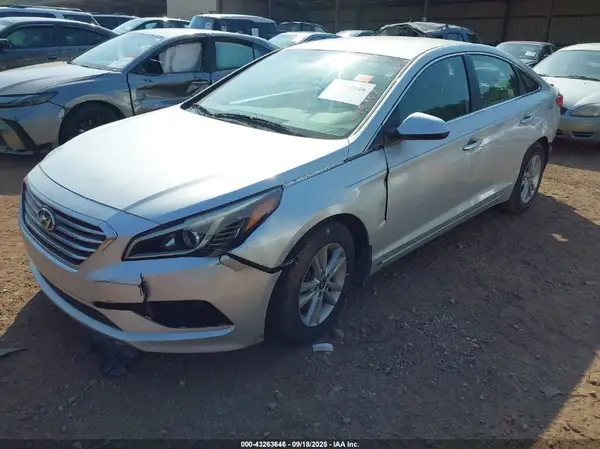 5NPE24AFXGH299407 2016 HYUNDAI SONATA - Image 2