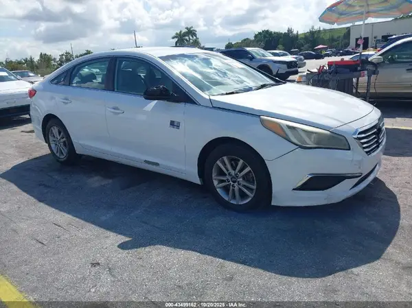 5NPE24AFXGH308154 2016 HYUNDAI SONATA