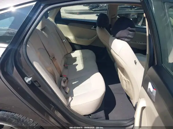 5NPE24AFXGH309403 2016 HYUNDAI SONATA - Image 8