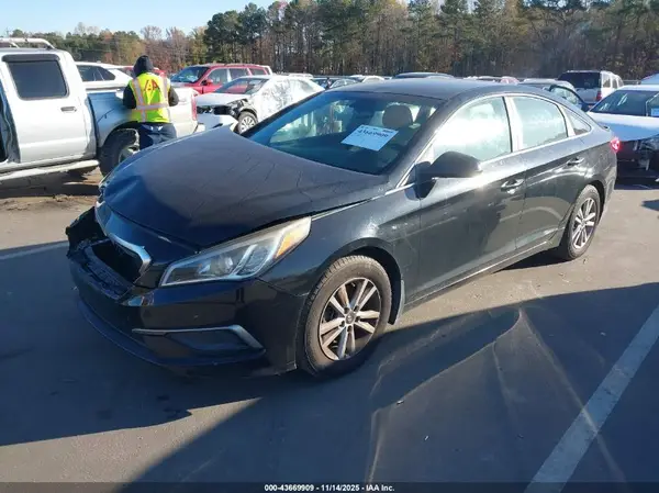 5NPE24AFXGH311314 2016 HYUNDAI SONATA - Image 2