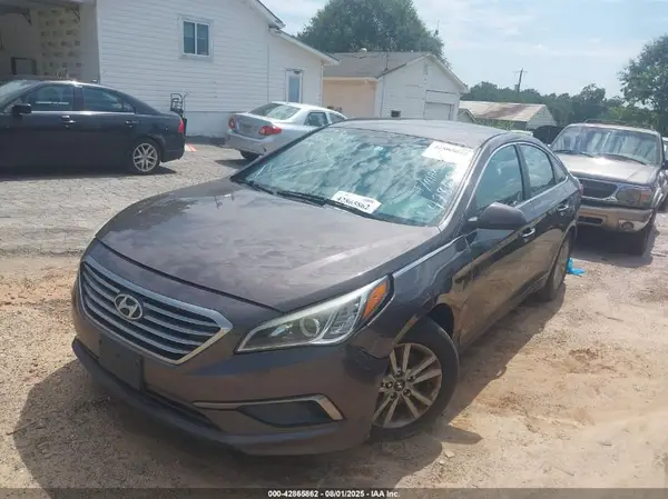 5NPE24AFXGH313869 2016 HYUNDAI SONATA - Image 2