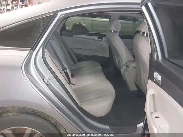 5NPE24AFXGH318392 2016 HYUNDAI SONATA - Image 8