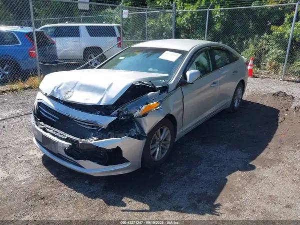 5NPE24AFXGH320353 2016 HYUNDAI SONATA - Image 2