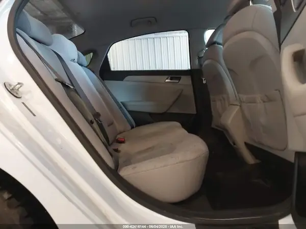 5NPE24AFXGH321504 2016 HYUNDAI SONATA - Image 8