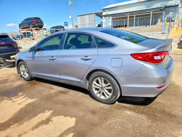 5NPE24AFXGH321776 2016 HYUNDAI SONATA - Image 2