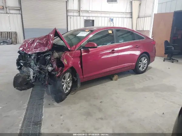 5NPE24AFXGH325486 2016 HYUNDAI SONATA - Image 2