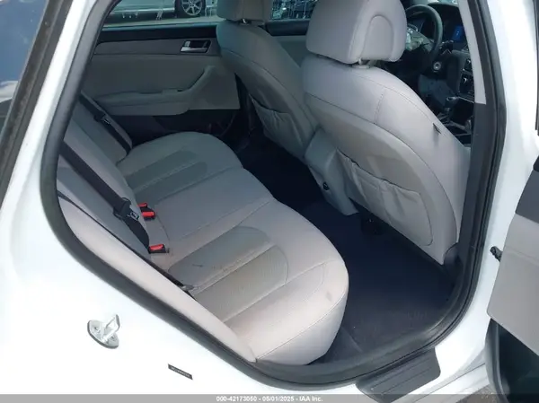 5NPE24AFXGH327870 2016 HYUNDAI SONATA - Image 8