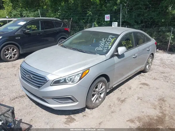 5NPE24AFXGH331725 2016 HYUNDAI SONATA - Image 2