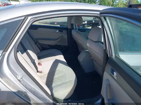 5NPE24AFXGH333622 2016 HYUNDAI SONATA - Image 8