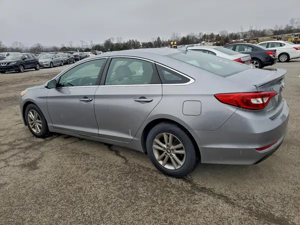 5NPE24AFXGH335130 2016 HYUNDAI SONATA - Image 2
