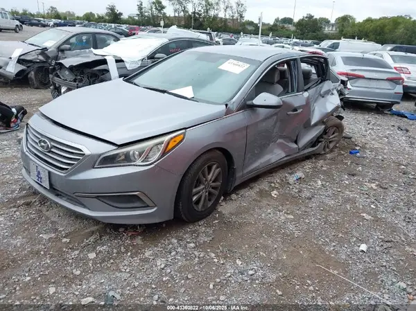 5NPE24AFXGH335533 2016 HYUNDAI SONATA - Image 2