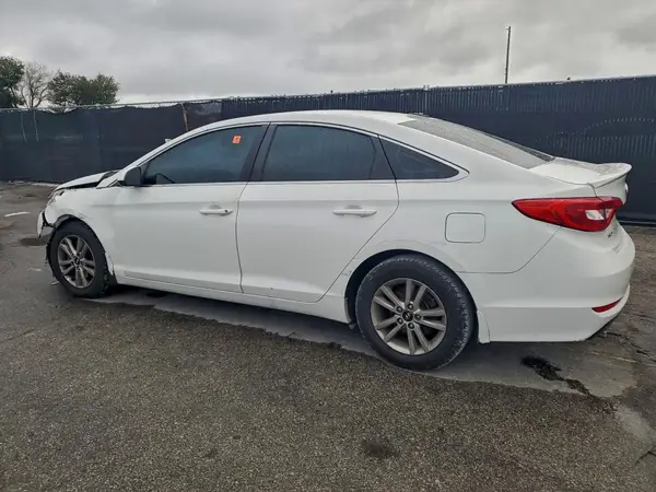 5NPE24AFXGH337962 2016 HYUNDAI SONATA - Image 2