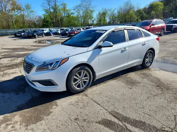 5NPE24AFXGH338013 2016 HYUNDAI SONATA - Image 1