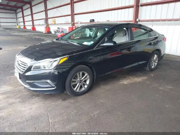 5NPE24AFXGH338979 2016 HYUNDAI SONATA - Image 2