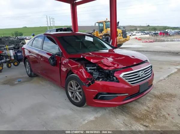 5NPE24AFXGH339338 2016 HYUNDAI SONATA - Image 1