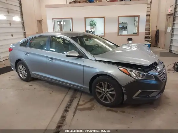 5NPE24AFXGH339999 2016 HYUNDAI SONATA - Image 1