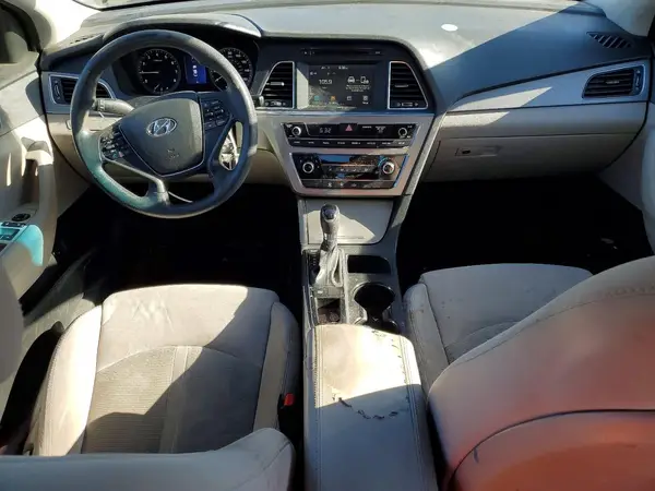 5NPE24AFXGH340263 2016 HYUNDAI SONATA - Image 8