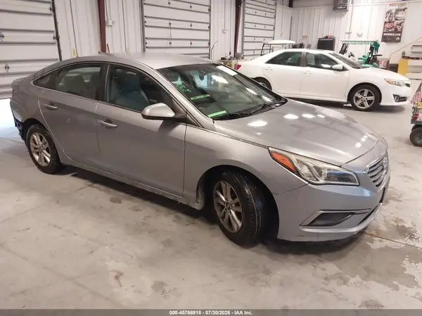 5NPE24AFXGH352431 2016 HYUNDAI SONATA - Image 1