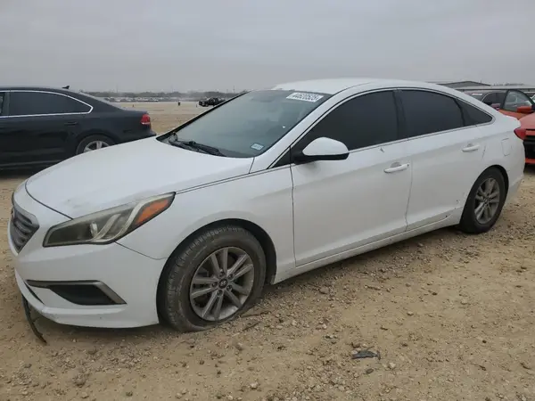 5NPE24AFXGH352686 2016 HYUNDAI SONATA - Image 1