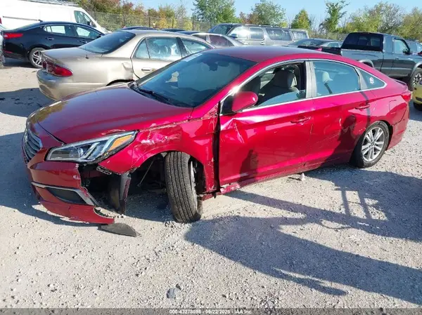 5NPE24AFXGH355846 2016 HYUNDAI SONATA - Image 2