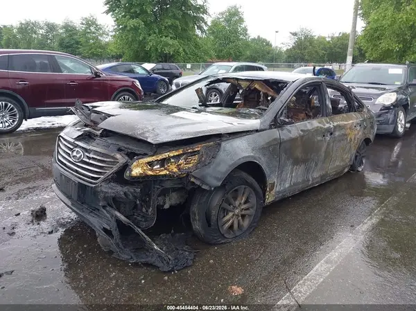 5NPE24AFXGH357693 2016 HYUNDAI SONATA - Image 2