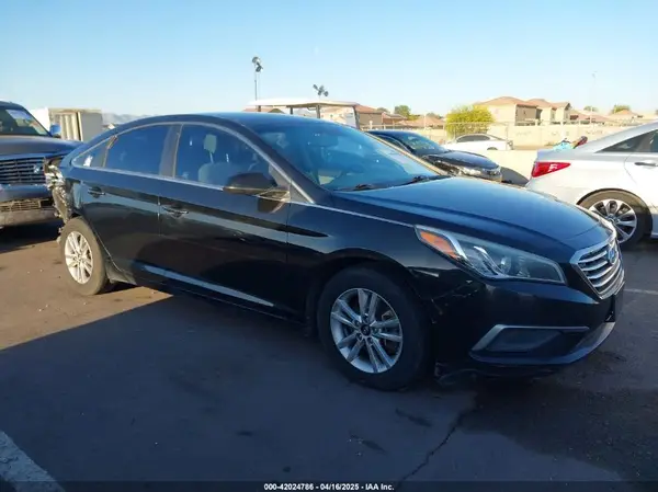 5NPE24AFXGH358181 2016 HYUNDAI SONATA - Image 1