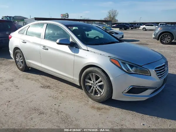 5NPE24AFXGH359508 2016 HYUNDAI SONATA - Image 1