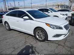 5NPE24AFXGH361372 2016 HYUNDAI SONATA