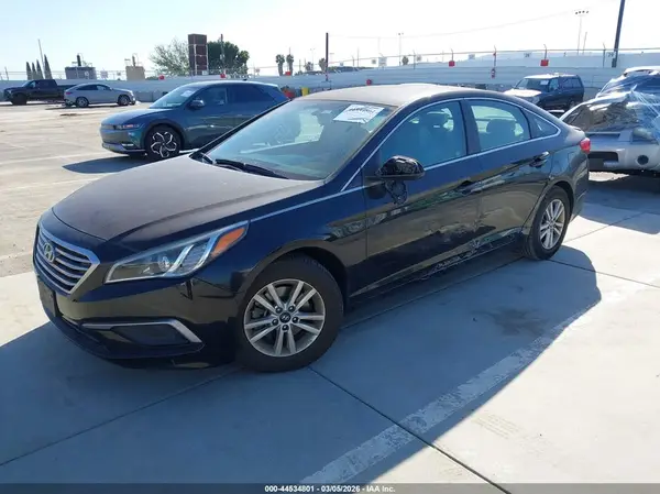 5NPE24AFXGH363736 2016 HYUNDAI SONATA - Image 2