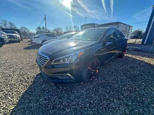 5NPE24AFXGH371156 2016 HYUNDAI SONATA - Image 2
