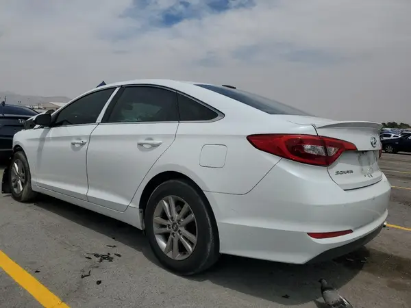 5NPE24AFXGH371383 2016 HYUNDAI SONATA - Image 2