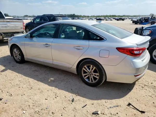 5NPE24AFXGH377054 2016 HYUNDAI SONATA - Image 2