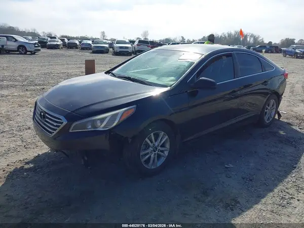 5NPE24AFXGH379306 2016 HYUNDAI SONATA - Image 2