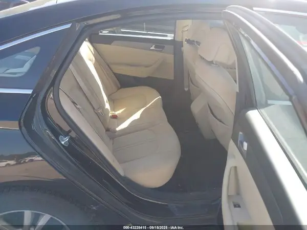 5NPE24AFXGH379791 2016 HYUNDAI SONATA - Image 8