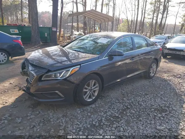 5NPE24AFXGH379905 2016 HYUNDAI SONATA - Image 2