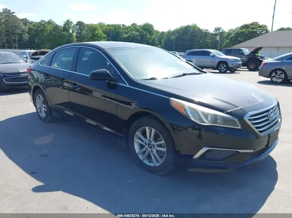 5NPE24AFXGH382092 2016 HYUNDAI SONATA - Image 1