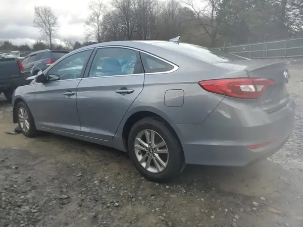 5NPE24AFXGH388684 2016 HYUNDAI SONATA - Image 2
