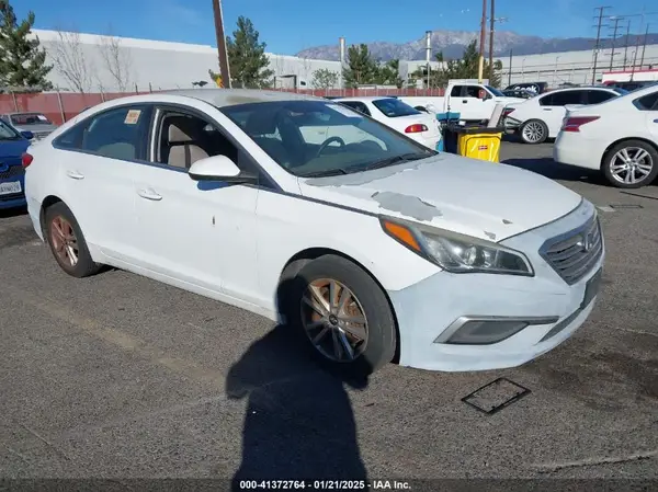 5NPE24AFXGH388720 2016 HYUNDAI SONATA - Image 1