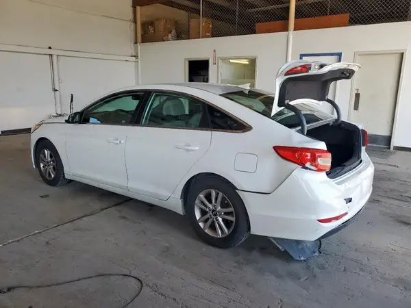 5NPE24AFXGH389303 2016 HYUNDAI SONATA - Image 2