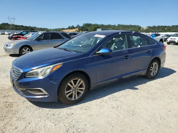 5NPE24AFXGH389804 2016 HYUNDAI SONATA - Image 1