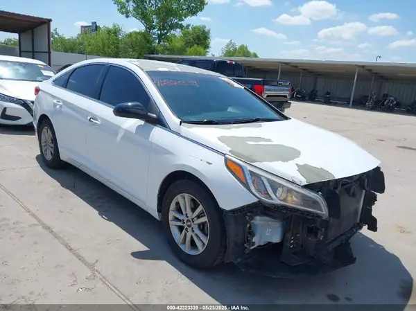 5NPE24AFXGH393836 2016 HYUNDAI SONATA - Image 1