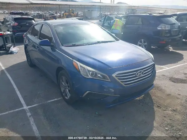 5NPE24AFXGH395991 2016 HYUNDAI SONATA - Image 1