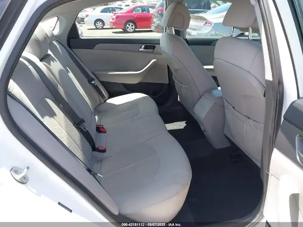 5NPE24AFXGH396493 2016 HYUNDAI SONATA - Image 8