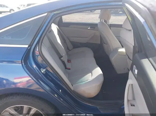 5NPE24AFXGH398793 2016 HYUNDAI SONATA - Image 8