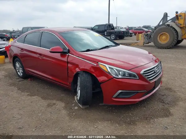 5NPE24AFXGH402163 2016 HYUNDAI SONATA - Image 1