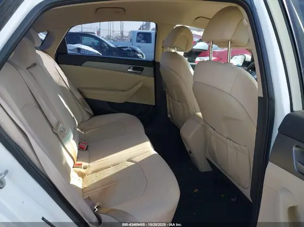 5NPE24AFXGH402261 2016 HYUNDAI SONATA - Image 8