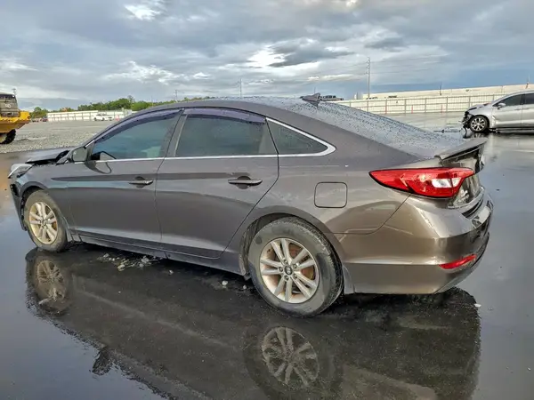 5NPE24AFXGH402535 2016 HYUNDAI SONATA - Image 2
