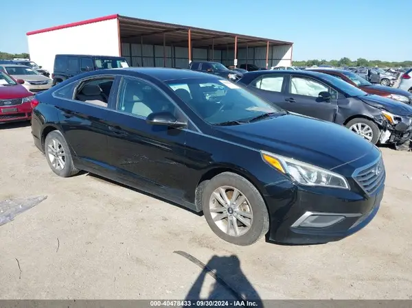 5NPE24AFXGH406391 2016 HYUNDAI SONATA - Image 1