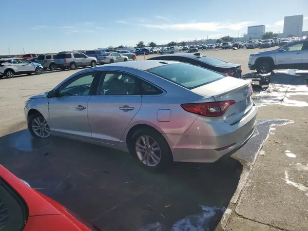 5NPE24AFXGH410179 2016 HYUNDAI SONATA - Image 2
