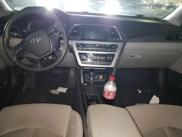 5NPE24AFXGH410862 2016 HYUNDAI SONATA - Image 8